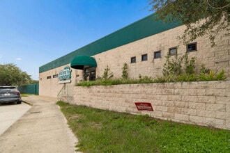 2125 W Columbus Dr, Tampa, FL for lease Interior Photo- Image 1 of 23