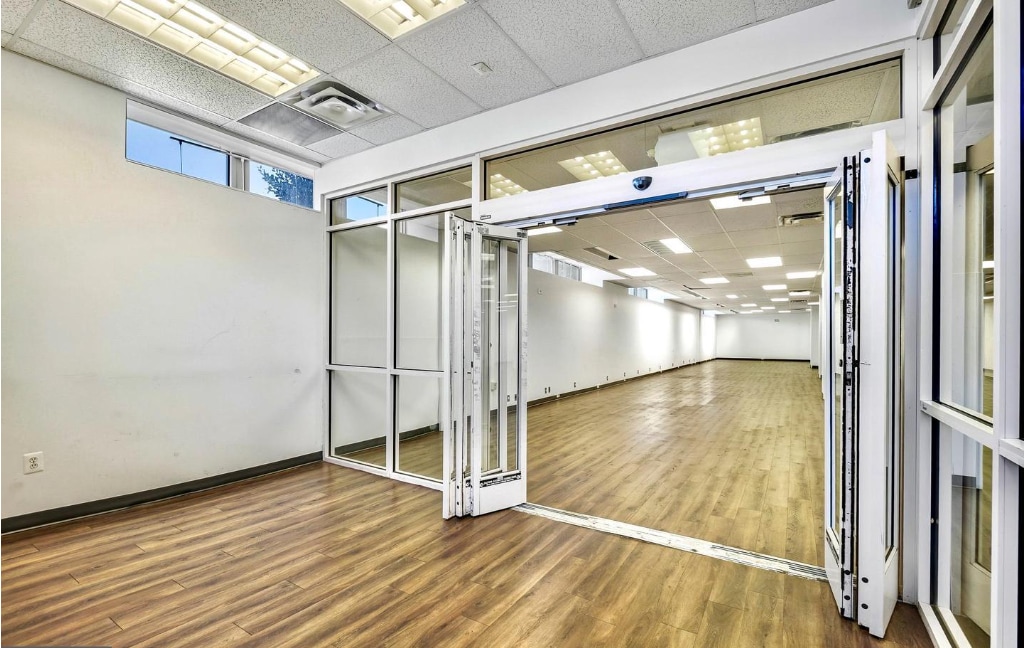 1000 U St NW, Washington, DC for lease Interior Photo- Image 1 of 15