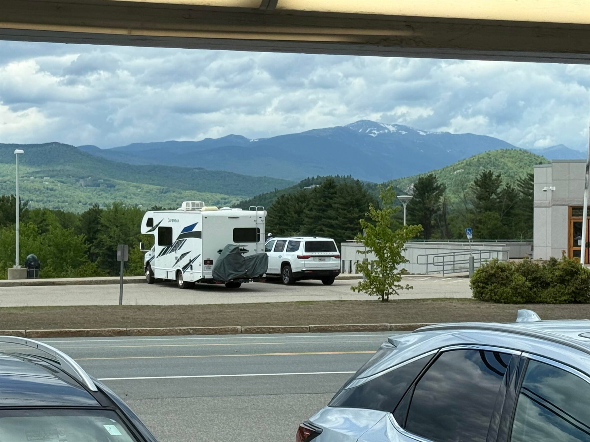 3631 White Mountain Hwy, North Conway, NH for lease Interior Photo- Image 1 of 11