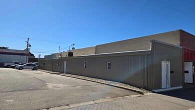 131 W 9th St, Junction City, KS for lease Building Photo- Image 2 of 9