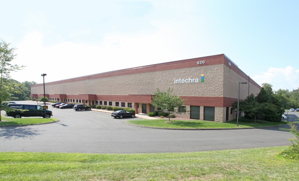 200 Mamaroneck Ave, White Plains, NY 10601 200 202 Mamaroneck Ave