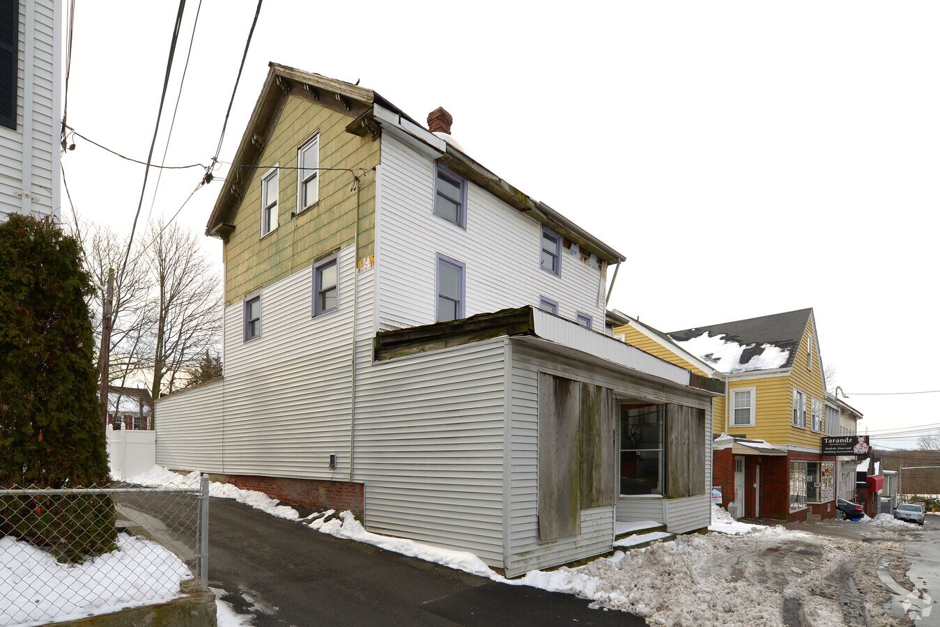 35 Dexter St, Cumberland, RI 02864