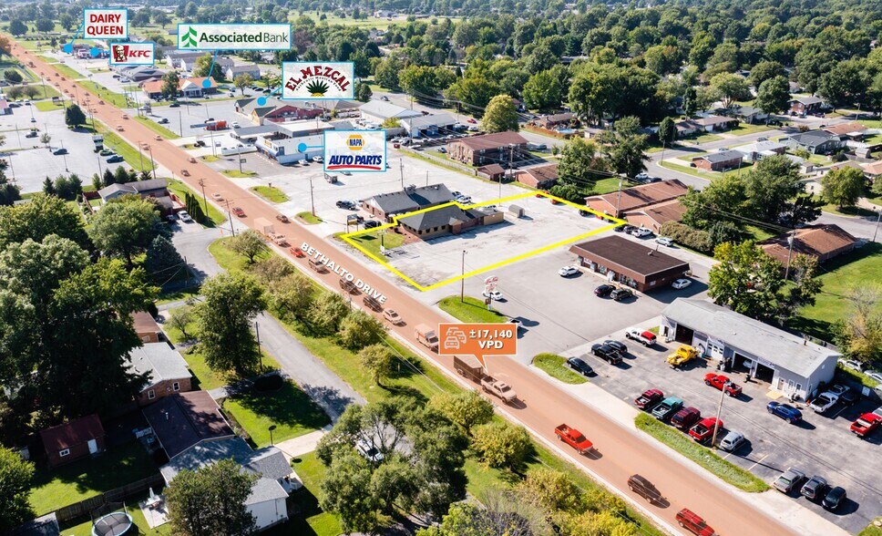 312 W Bethalto Dr, Bethalto, IL 62010