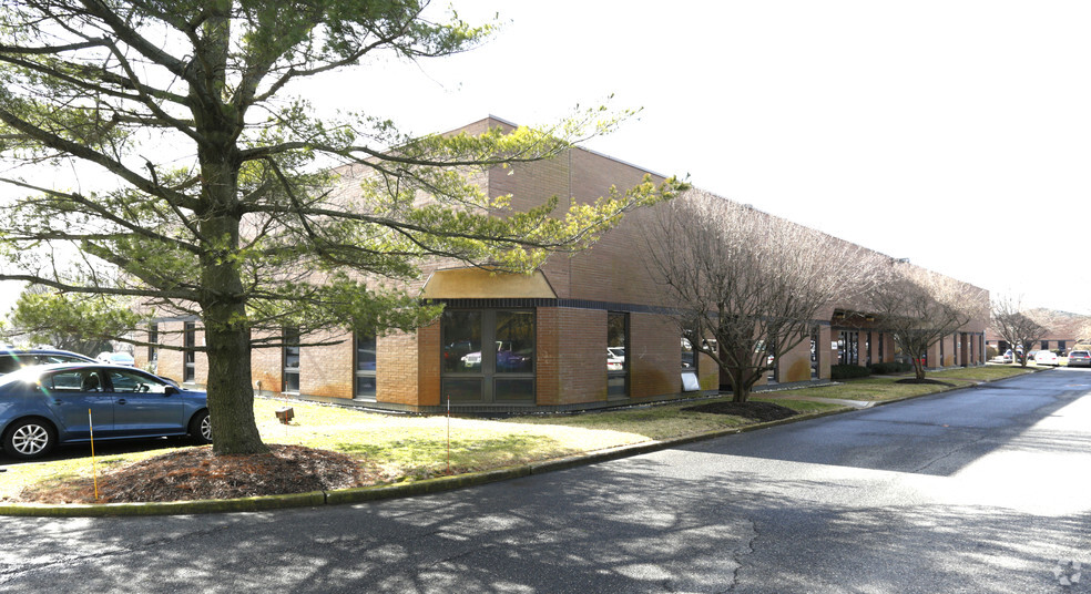 628 Shrewsbury Ave, Tinton Falls, NJ for lease - Building Photo - Image 2 of 6