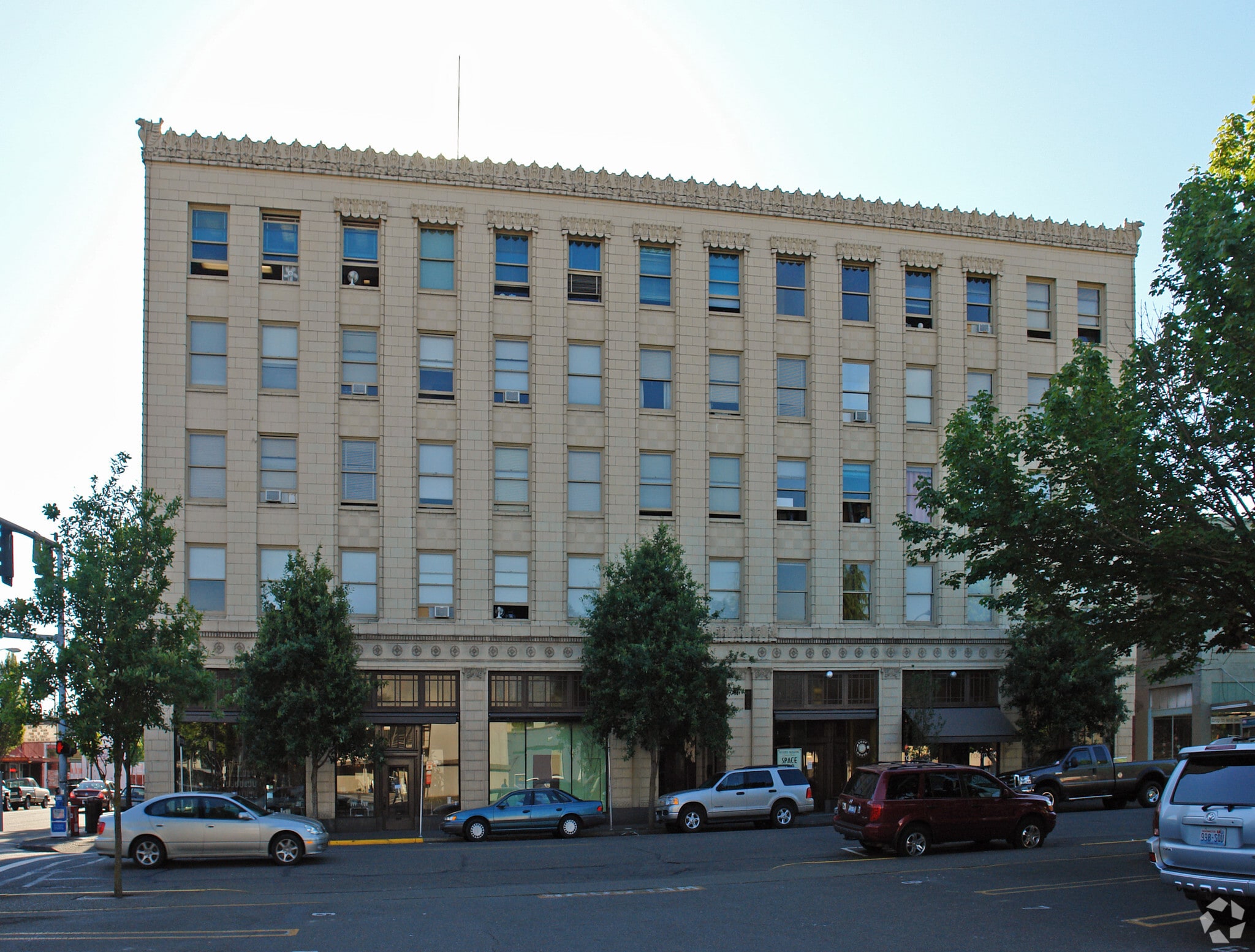 201-205 4th Ave E, Olympia, WA for sale Primary Photo- Image 1 of 23