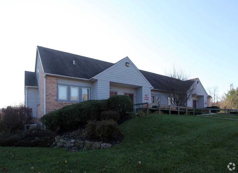 252 Swamp Rd, Doylestown, PA for sale - Primary Photo - Image 1 of 1