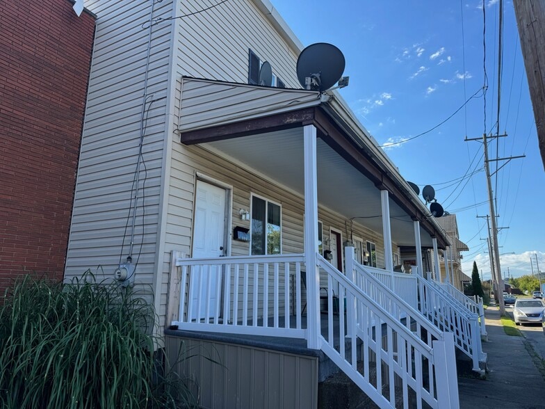 609 Allegheny Ave, Glassport, PA for sale - Primary Photo - Image 1 of 14