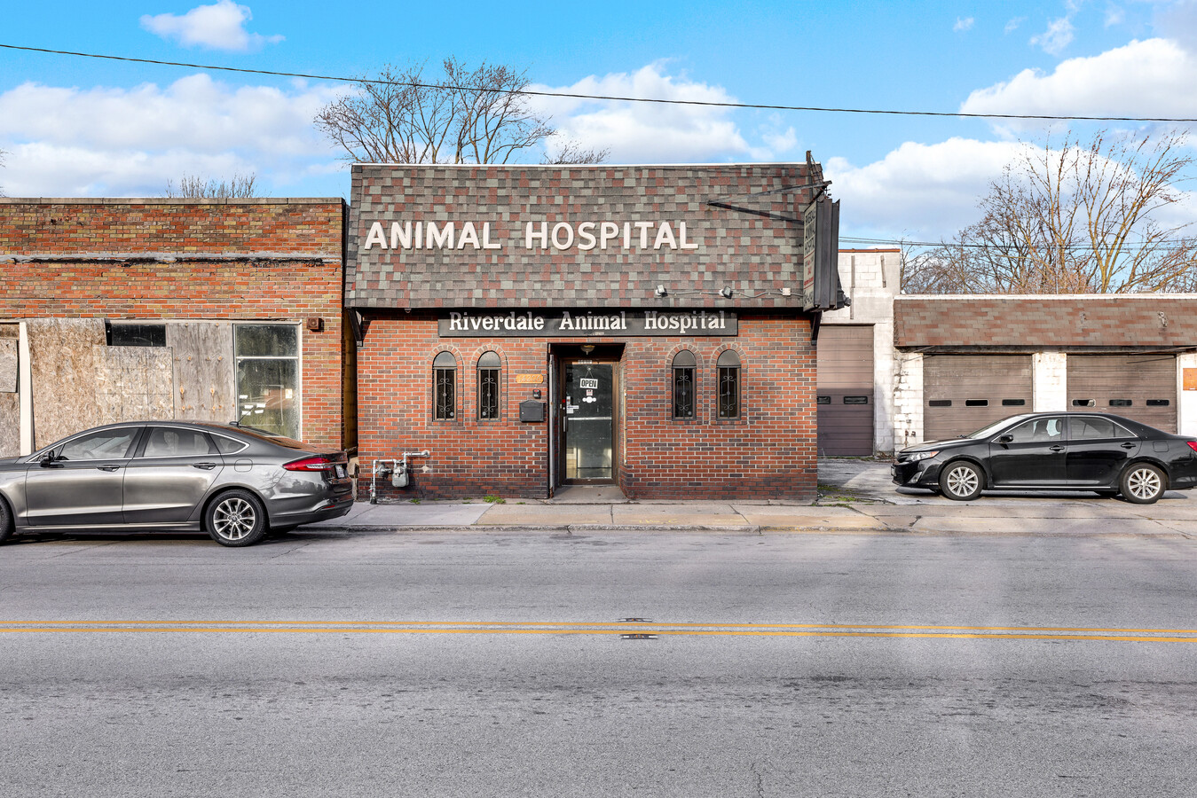 14206 S Indiana Ave, Riverdale, IL 60827 - Riverdale Animal Hospital ...