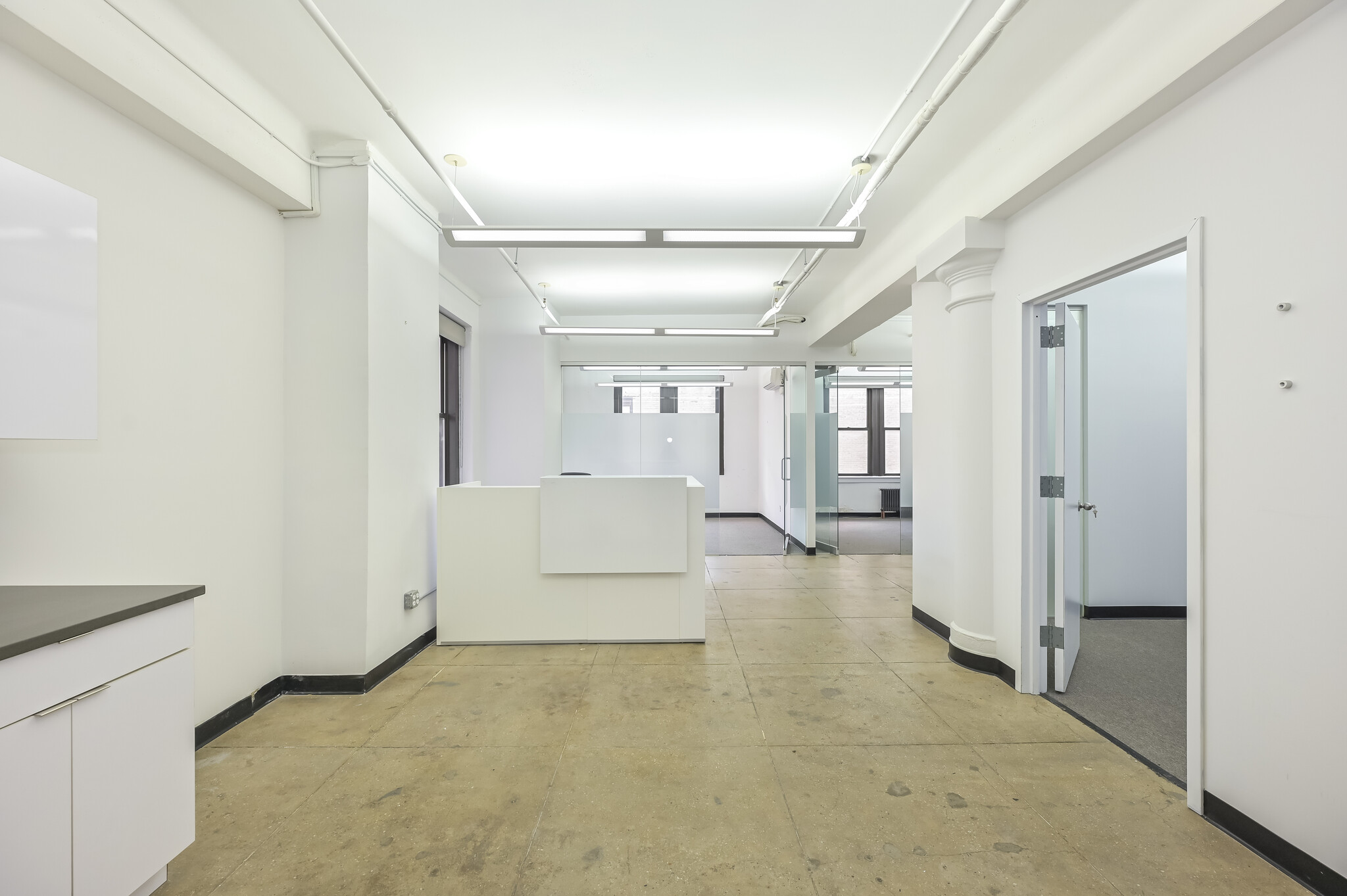 45 W 34th St, New York, NY for lease Interior Photo- Image 1 of 6