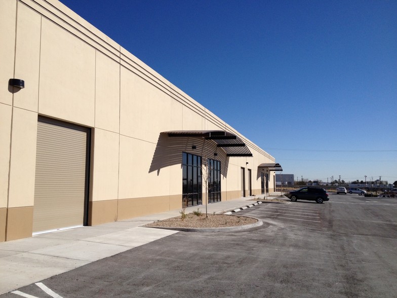 12305 Mercantile Ave, El Paso, TX for lease - Building Photo - Image 2 of 12