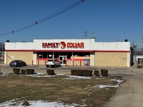 1110 Philo Rd, Urbana, IL for lease Building Photo- Image 1 of 2