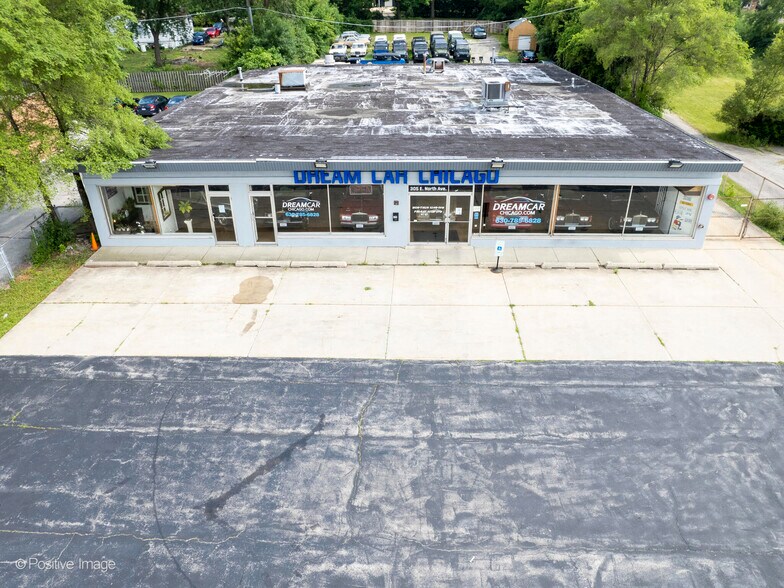 305 E North Ave, Villa Park, IL 60181