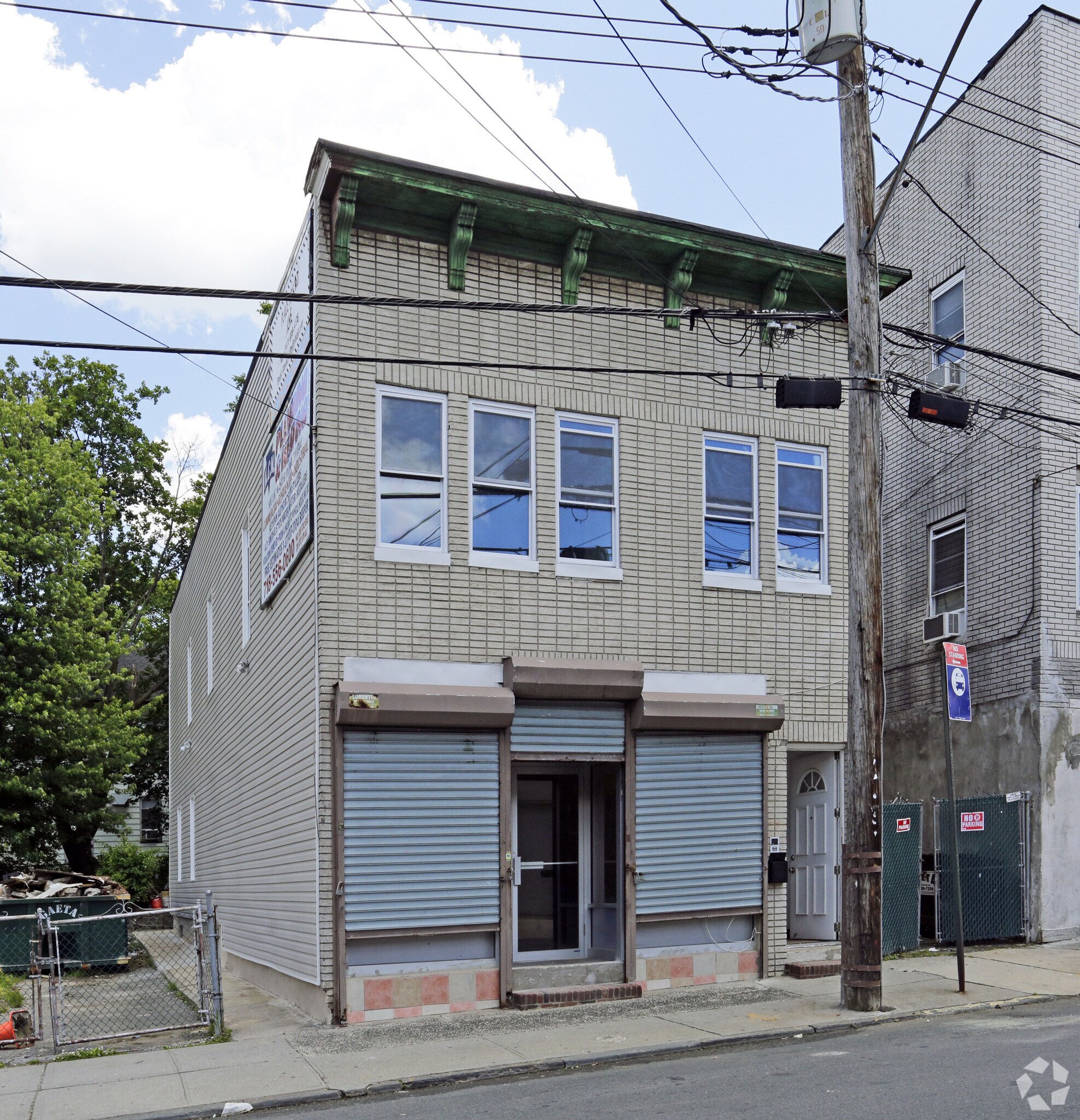 355 Broadway, Staten Island, NY for sale Primary Photo- Image 1 of 1