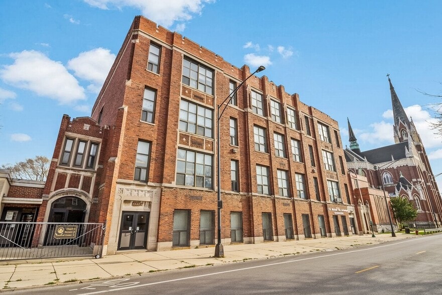 Former St. Michael Catholic School portfolio of 4 properties for sale on LoopNet.com - Building Photo - Image 1 of 10