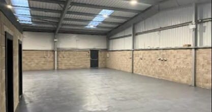 85 Station Rd, Deeside for lease Interior Photo- Image 2 of 9