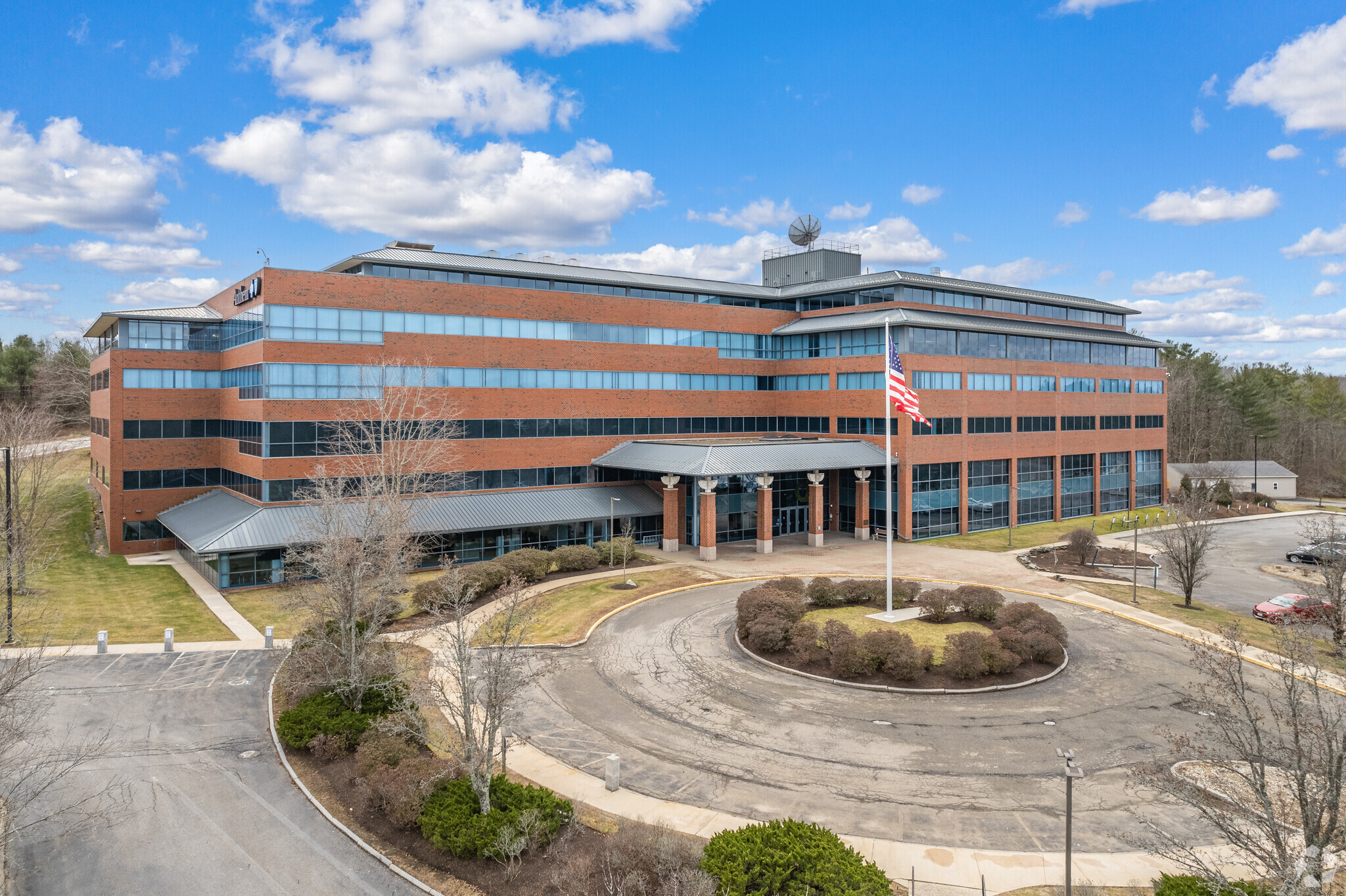 2 Gannett Dr, South Portland, ME for lease Building Photo- Image 1 of 5