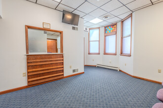 310 Mulberry St, Scottdale, PA for lease Interior Photo- Image 1 of 24