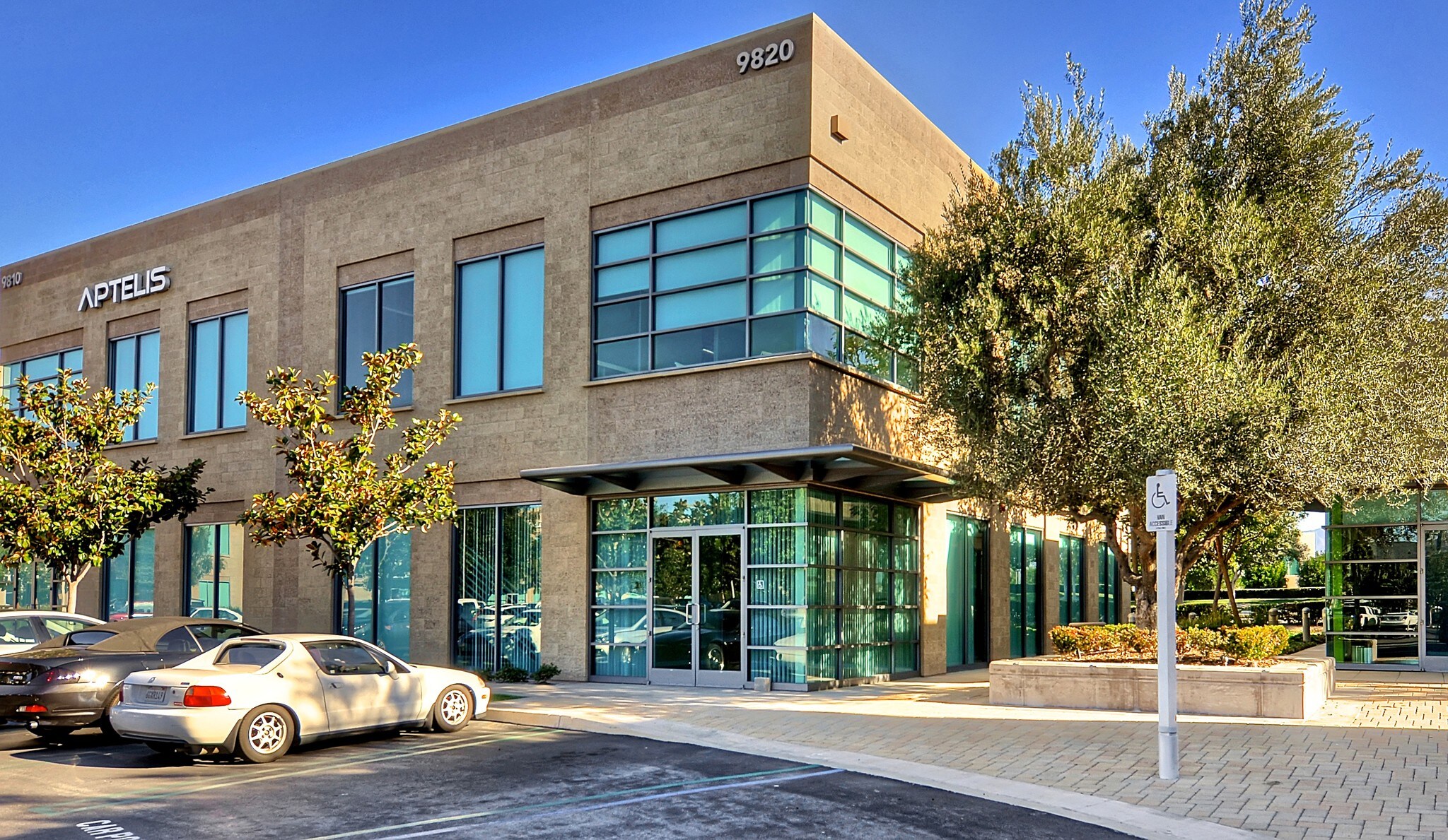 9820 Irvine Center Dr, Irvine, CA 92618 Bldg 38