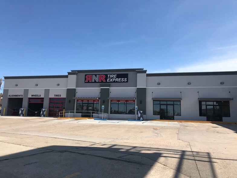 2203 Pine St, Laredo, TX for sale - Primary Photo - Image 1 of 1