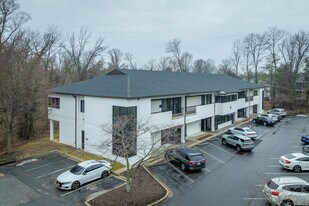 Bedford Square - Commercial Real Estate