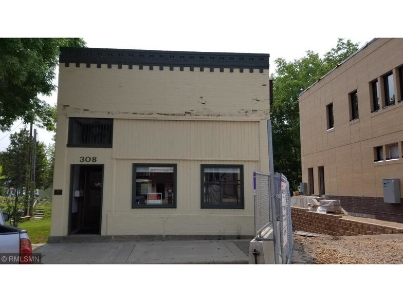 308 Broadway N, Carver, MN for sale - Building Photo - Image 1 of 1