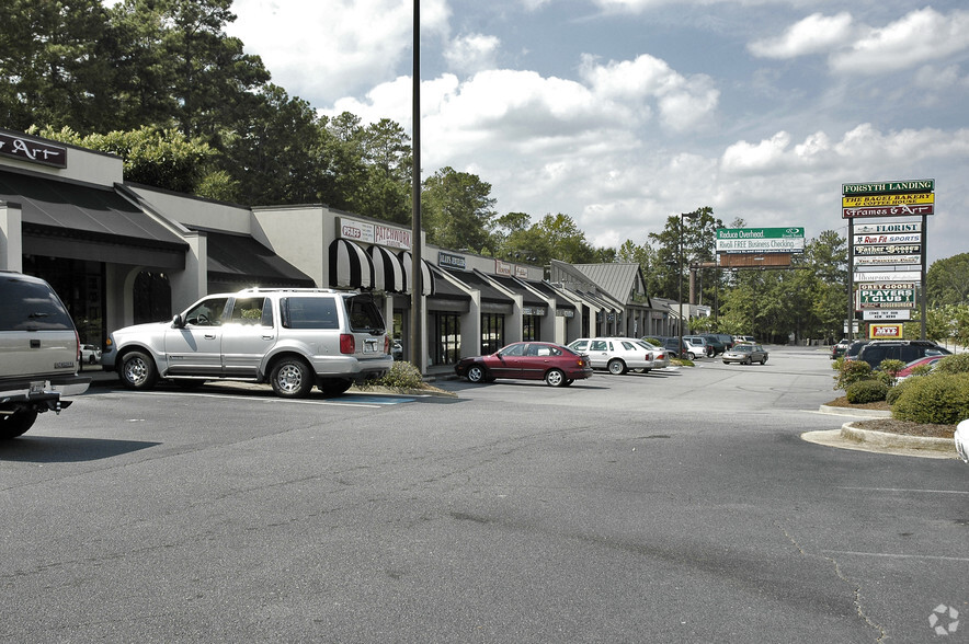 4524 Forsyth Rd, Macon-Bibb, GA for lease - Building Photo - Image 3 of 5