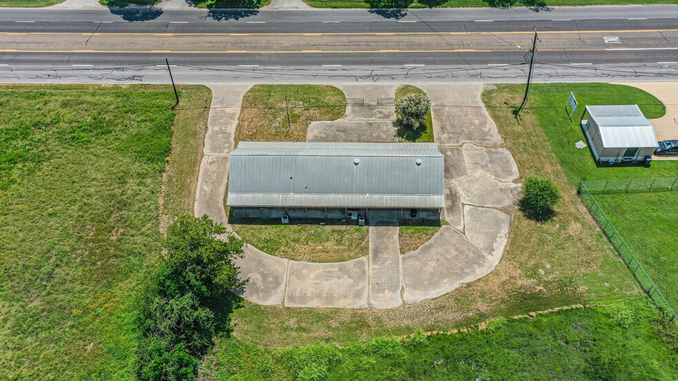 17857 State Highway 36 S, Somerville, TX for sale - Building Photo - Image 1 of 23