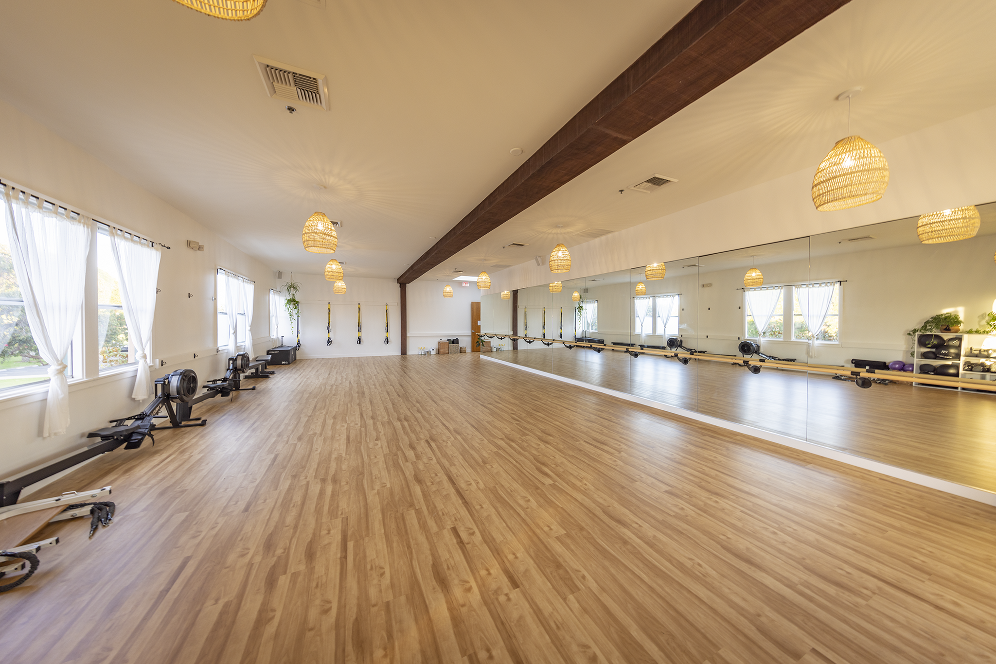 2751 Roosevelt Rd, San Diego, CA for lease Interior Photo- Image 1 of 7