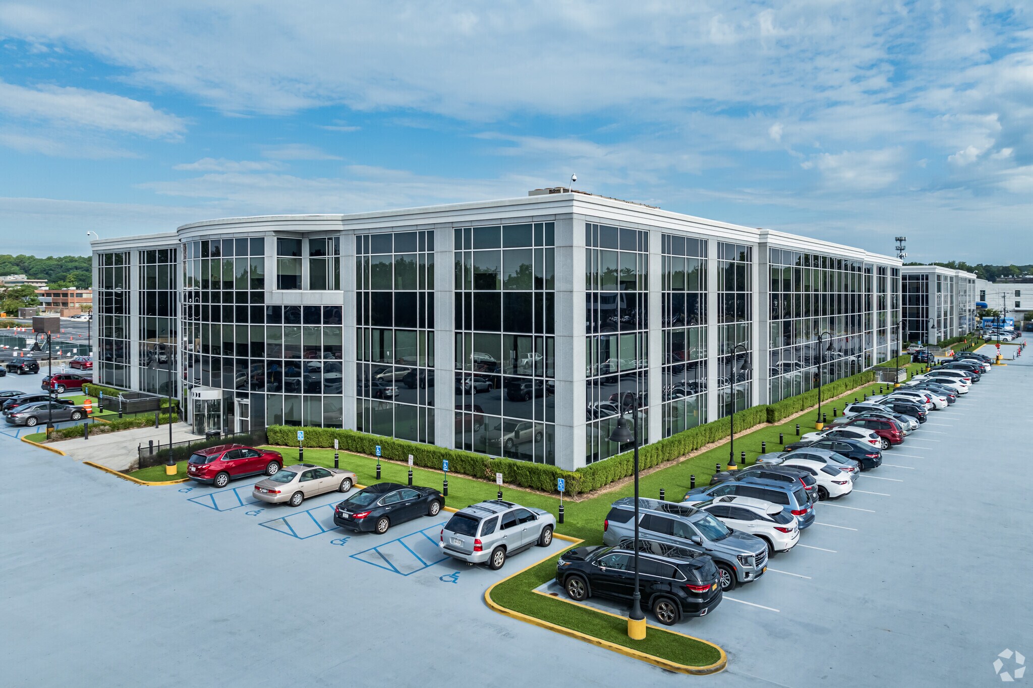 1991 Marcus Ave, New Hyde Park, NY for lease Primary Photo- Image 1 of 11