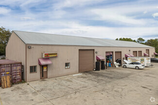 1566 SE South Niemeyer Cir, Port Saint Lucie FL - Warehouse