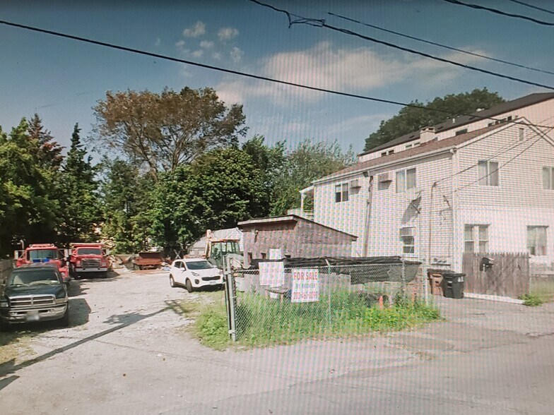 796 Cove, Stamford, CT for sale - Primary Photo - Image 1 of 1