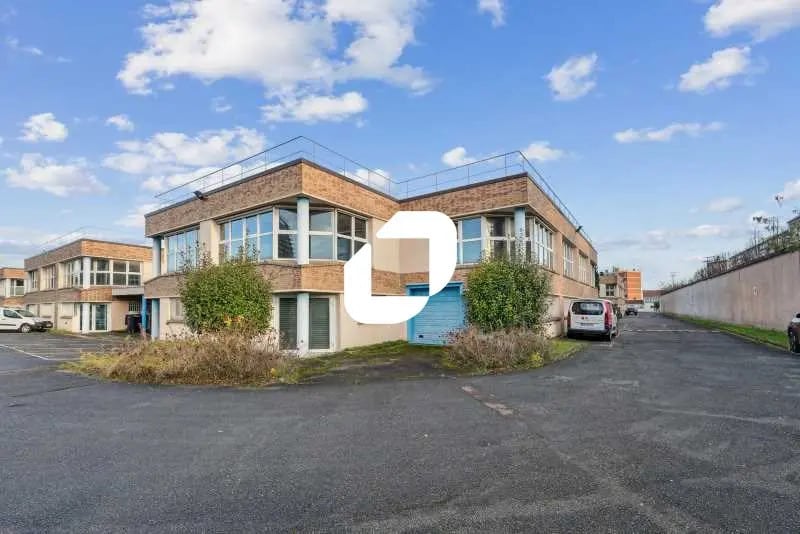 122-130 Rue Marcel Hartmann, Ivry-sur-Seine for lease - Building Photo - Image 1 of 26