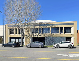 Atrium Plaza on North Berkeley/Albany Border - Parking Garage