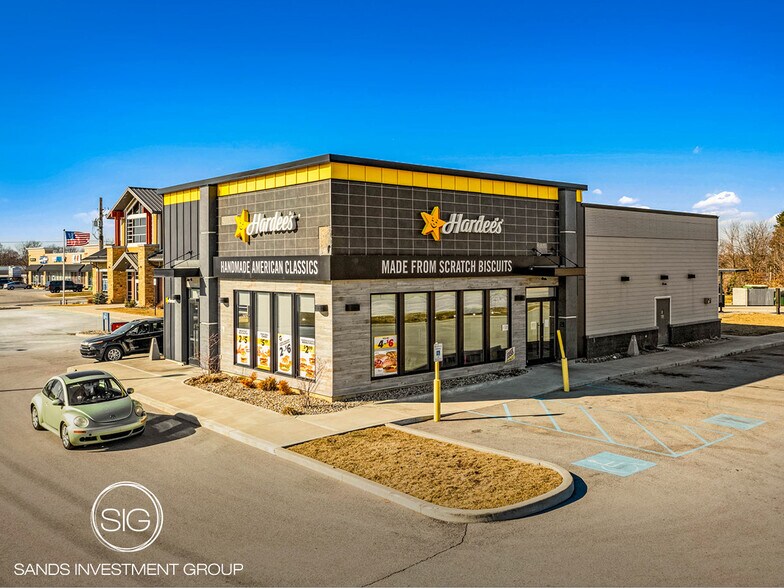 207 W Ireland Rd, South Bend, IN 46614