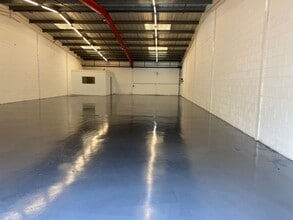 Cowm Top Ln, Rochdale for lease Interior Photo- Image 1 of 3