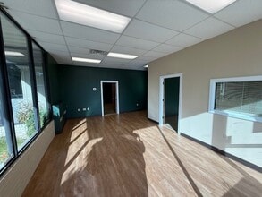 3938-3944 Highway 17 S, Murrells Inlet, SC for lease Interior Photo- Image 2 of 7