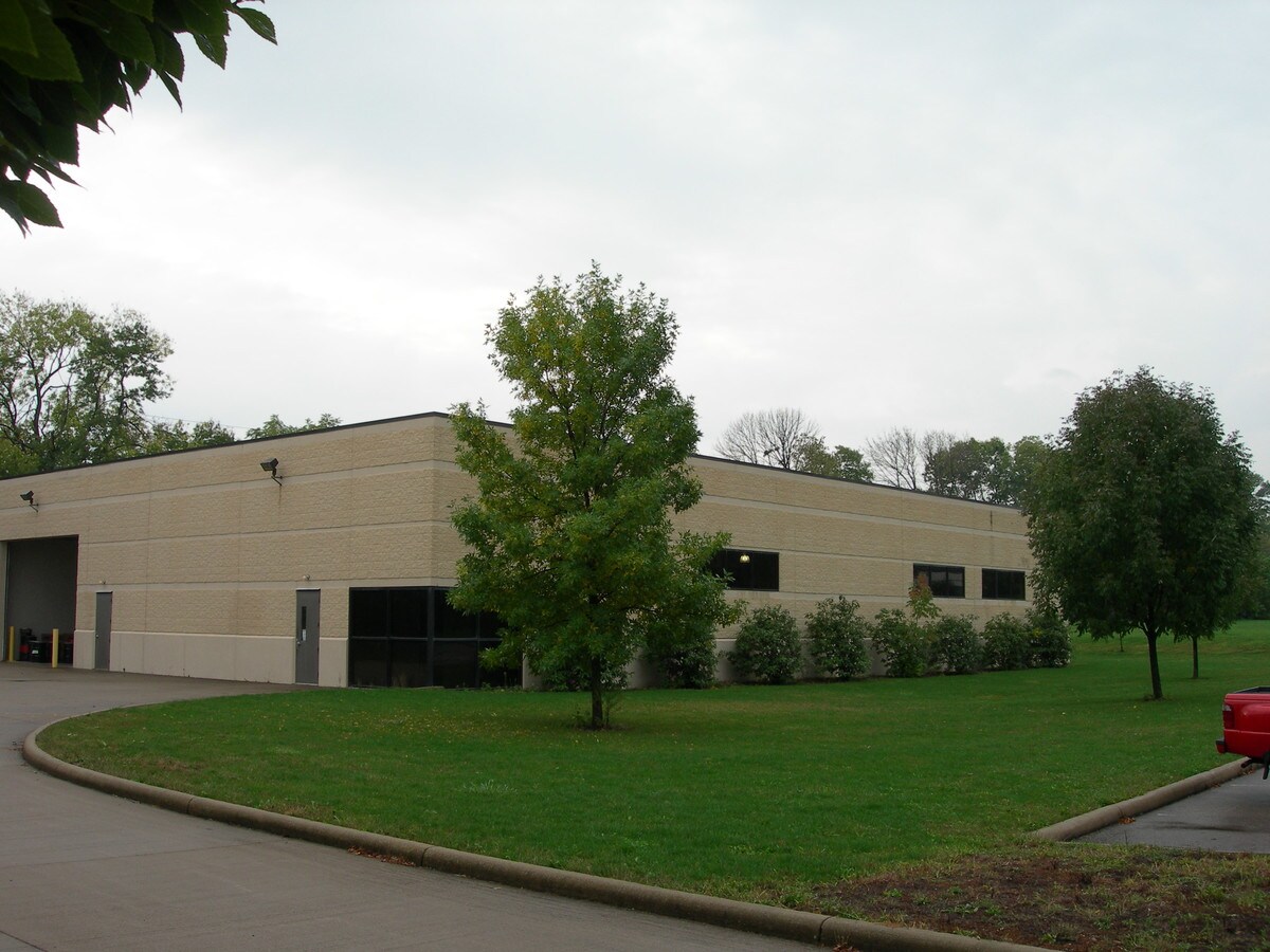 4800 Hempstead Station Dr, Kettering, OH 45429