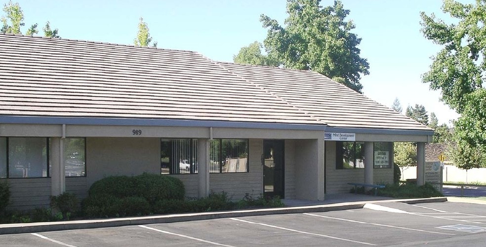981 Governor Dr, El Dorado Hills, CA for lease - Primary Photo - Image 2 of 2