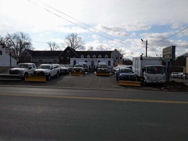 639 Rogers St, Lowell, MA for sale - Building Photo - Image 2 of 2