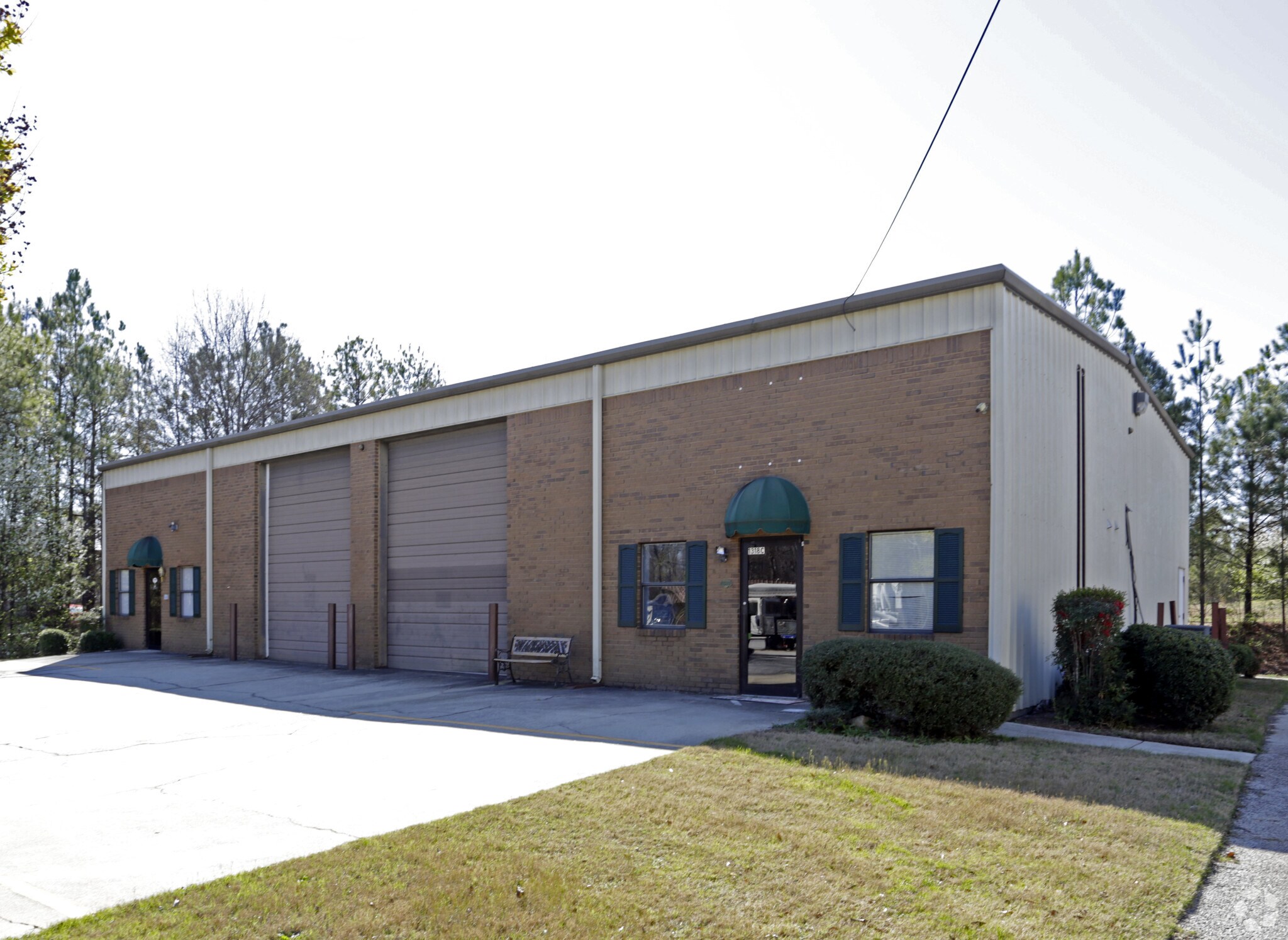 1318 Olympic Ct SW, Conyers, GA for sale Primary Photo- Image 1 of 1