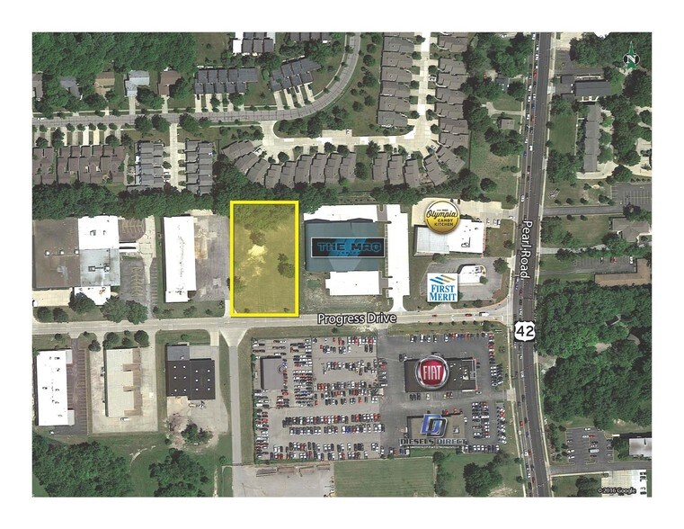 19445 Progress Dr, Strongsville, OH 44149