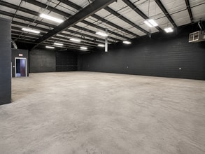 7308 NW 164th St, Edmond, OK for lease Interior Photo- Image 2 of 6