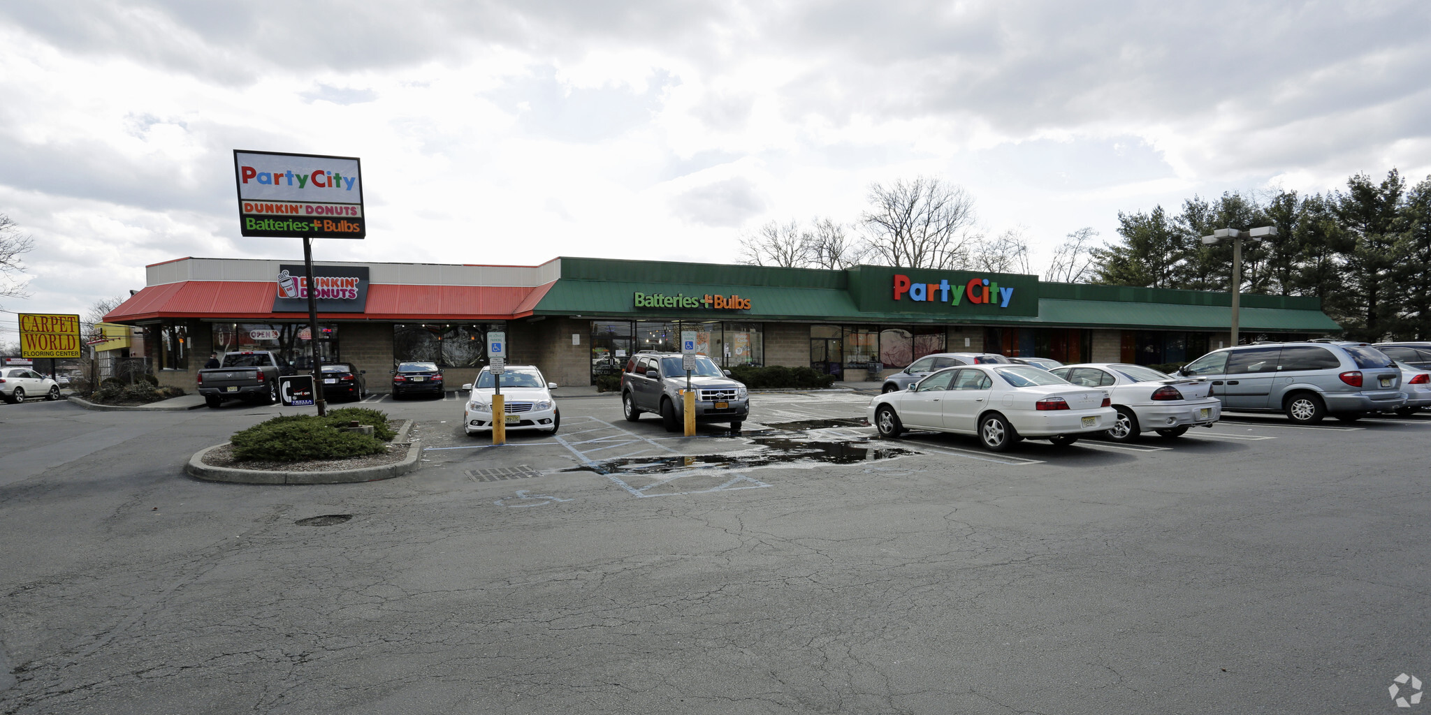 669 Rt-17, Paramus, NJ for lease Primary Photo- Image 1 of 5