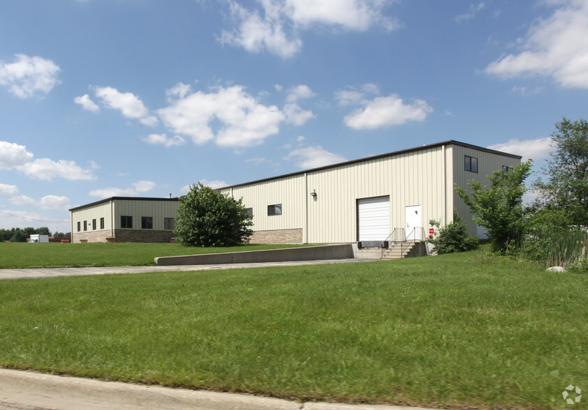 24115 Municipal Dr, Channahon, IL for lease - Building Photo - Image 2 of 2