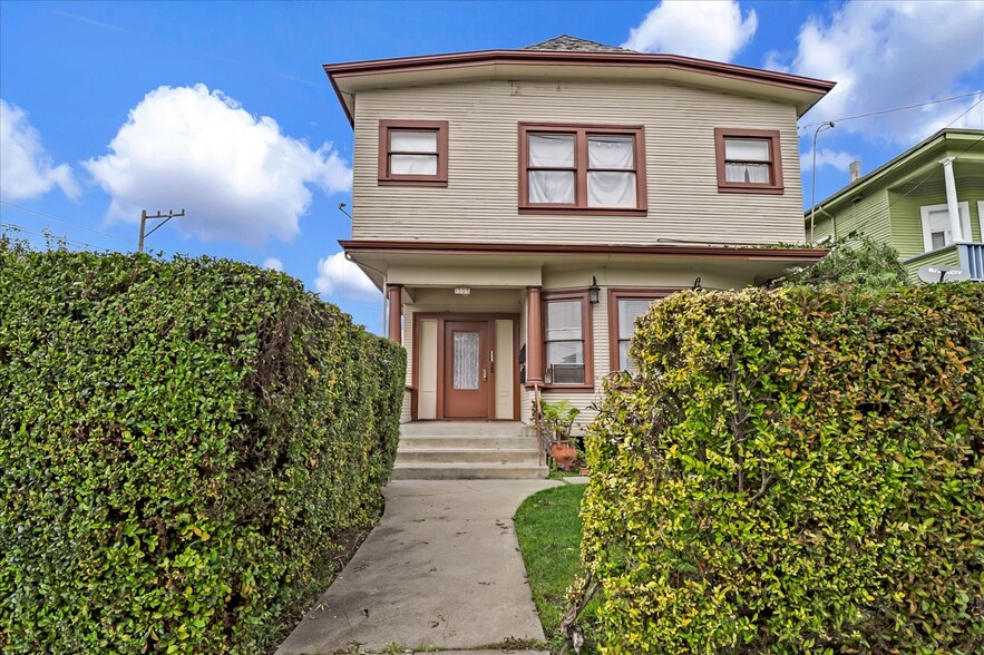 1505 37th Ave, Oakland, CA for sale - Primary Photo - Image 1 of 1