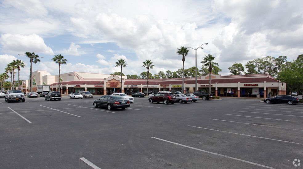 5261 33rd St E, Bradenton, FL for lease - Primary Photo - Image 1 of 2