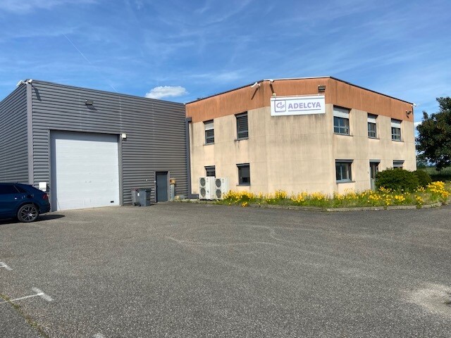 9 Rue Jean Perrin, Genas for sale - Building Photo - Image 1 of 6