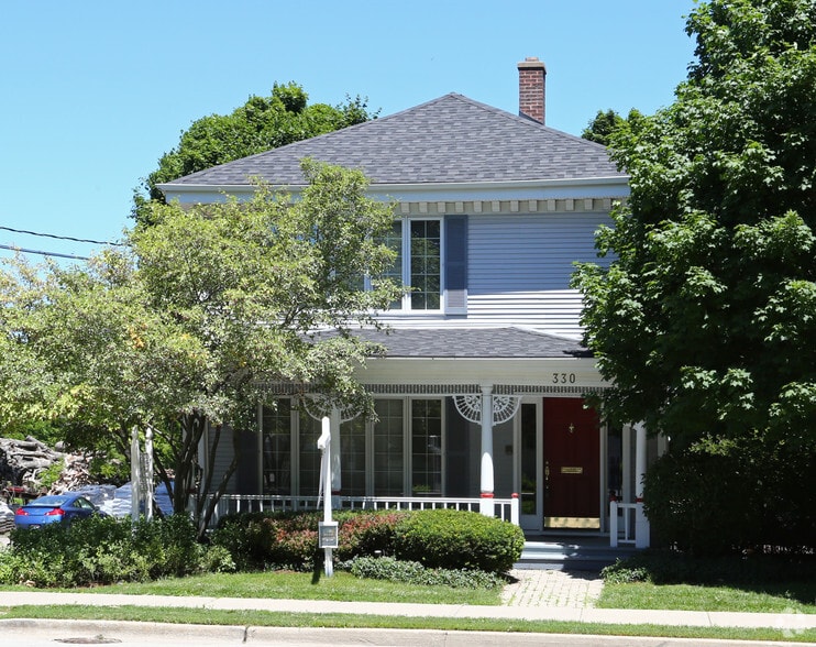 330 W Main St, Barrington, IL for sale - Building Photo - Image 1 of 1