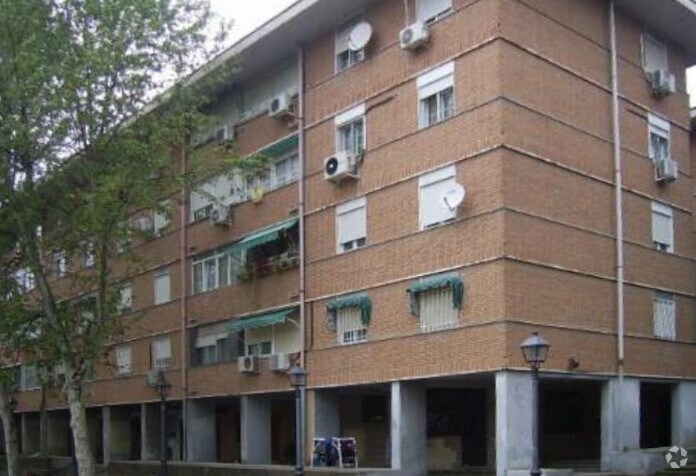 Multifamily in Alcalá de Henares, Madrid for sale - Primary Photo - Image 1 of 1