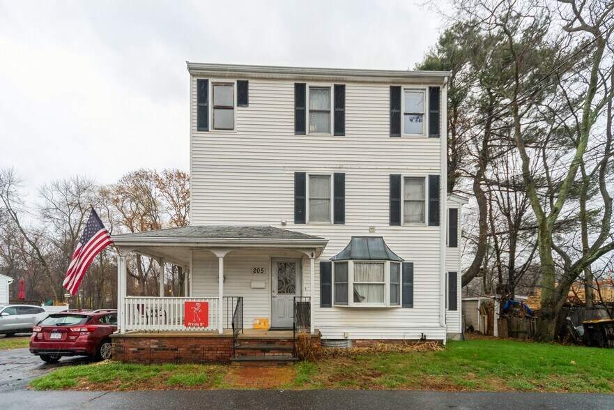 205 Walnut St, Framingham, MA for sale - Building Photo - Image 1 of 1